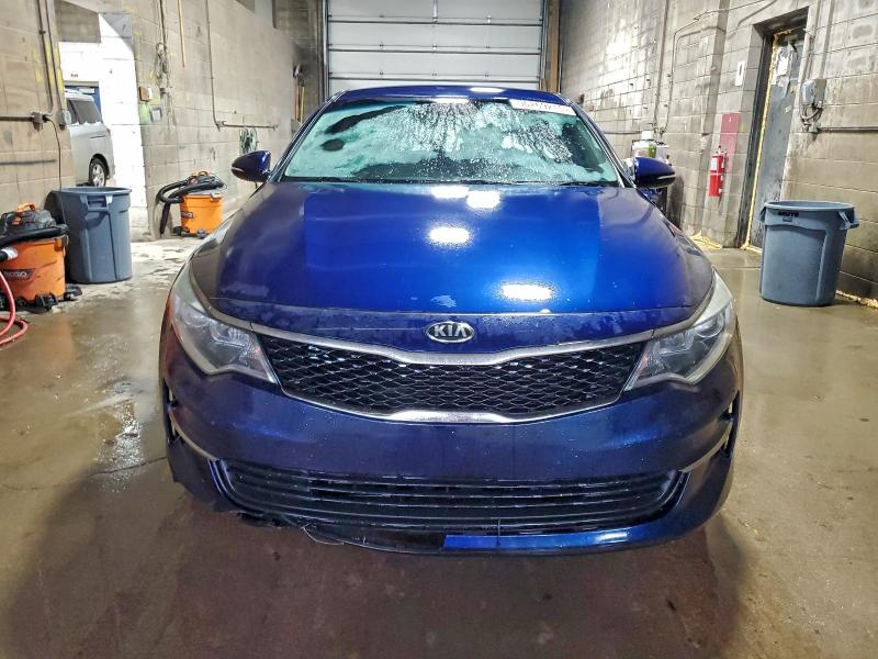 Photo 5 from auction – 2016 KIA OPTIMA LX with VIN 5XXGT4L37GG072535