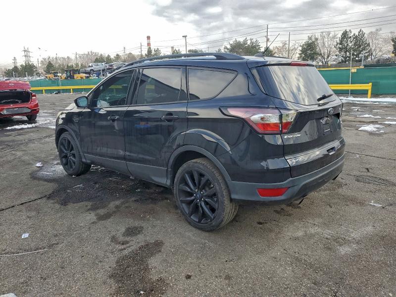 Photo 2 from auction – 2017 FORD ESCAPE SE with VIN 1FMCU0GD6HUD74753