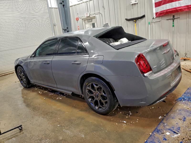 Photo 2 from auction – 2018 CHRYSLER 300 S with VIN 2C3CCAGG7JH317157