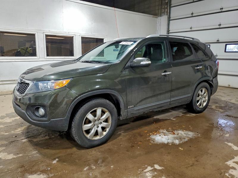 Photo 1 from auction – 2013 KIA SORENTO LX with VIN 5XYKTDA62DG332788