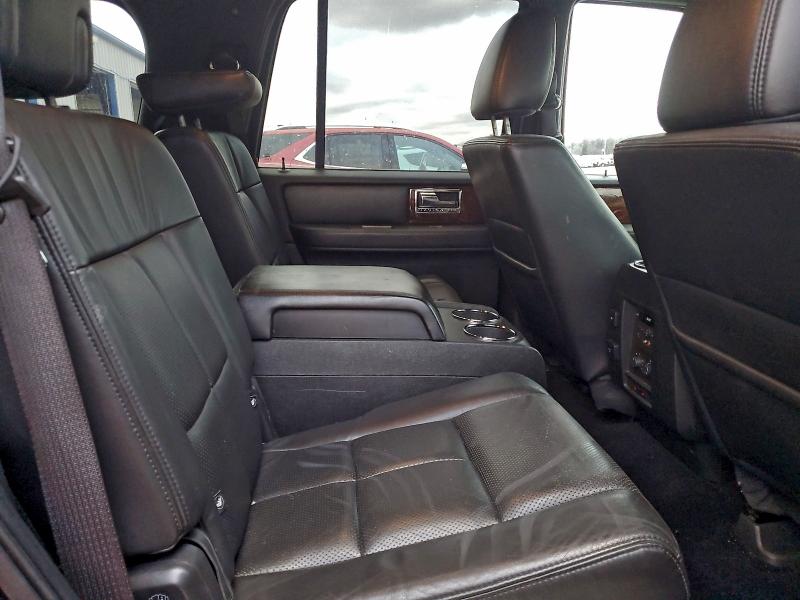 Photo 10 from auction – 2013 LINCOLN NAVIGATOR with VIN 5LMJJ2J54DEL00133