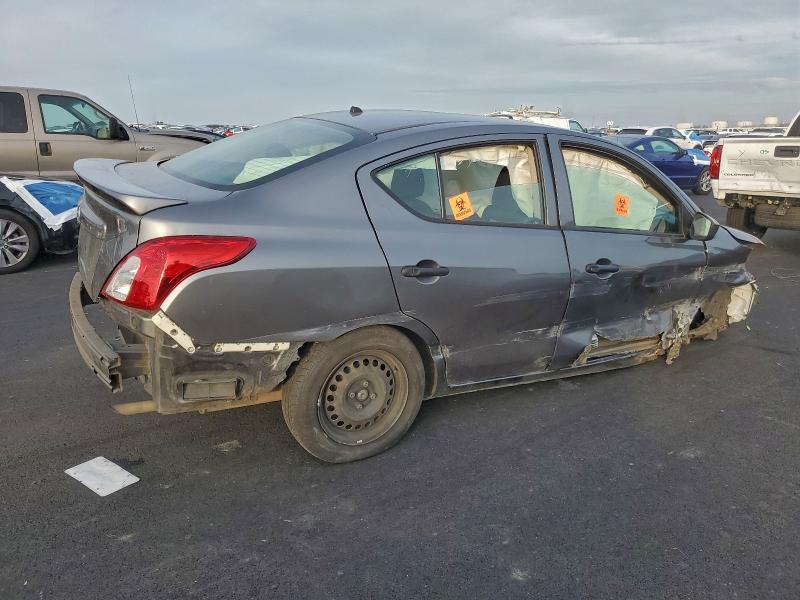 Photo 3 from auction – 2018 NISSAN VERSA S with VIN 3N1CN7AP8JL801768
