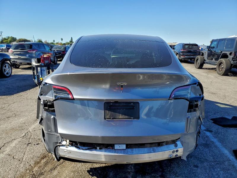 Photo 6 from auction – 2025 TESLA MODEL Y with VIN 7SAYGDEDXSF319060