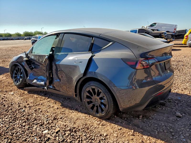 Zdjęcie 2 z aukcji – 2023 TESLA MODEL Y z VIN 7SAYGDEE3PA027764