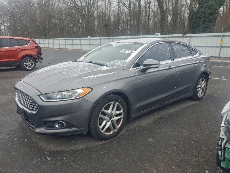 FORD FUSION SE 2014 with VIN 3FA6P0HD9ER371863 - Photo from auction
