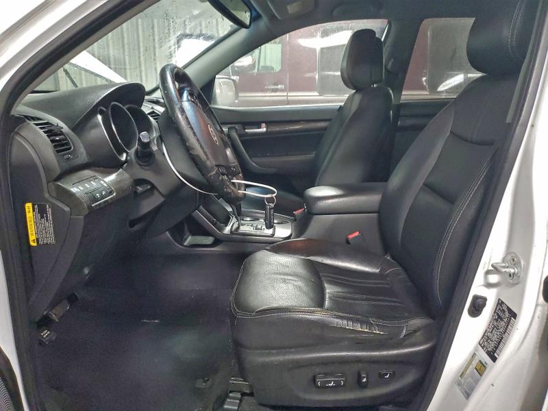 Photo 7 from auction – 2013 KIA SORENTO EX with VIN 5XYKU4A68DG333425