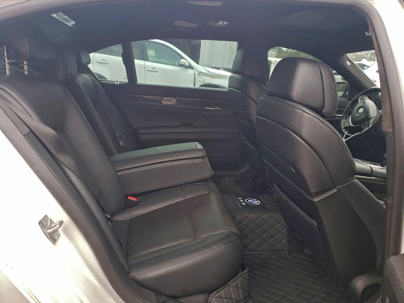 Photo 10 from auction – 2012 BMW 740 LI with VIN WBAKB4C51CC575614