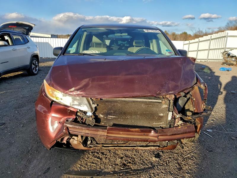 Photo 5 from auction – 2011 HONDA ODYSSEY LX with VIN 5FNRL5H20BB054940