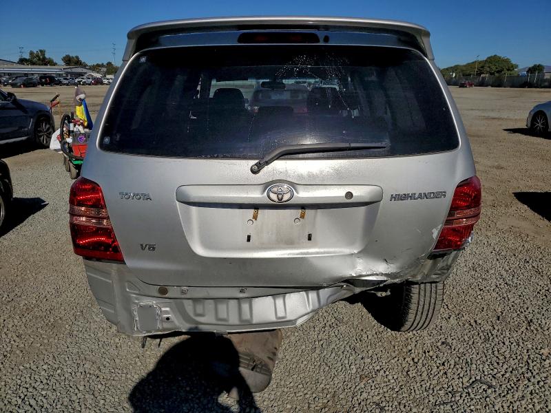 Photo 6 from auction – 2002 TOYOTA HIGHLANDER with VIN JTEGF21A120037010