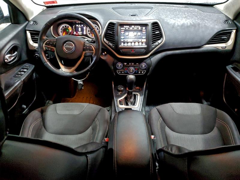 Photo 8 from auction – 2016 JEEP CHEROKEE L with VIN 1C4PJMCS0GW372302