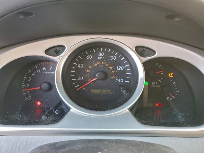 Photo 9 from auction – 2004 TOYOTA HIGHLANDER with VIN JTEEP21A740065174