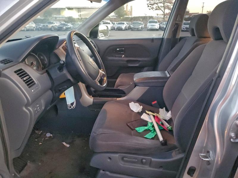 Фото 7 с аукциона – 2006 HONDA PILOT EX с VIN 5FNYF28456B015690