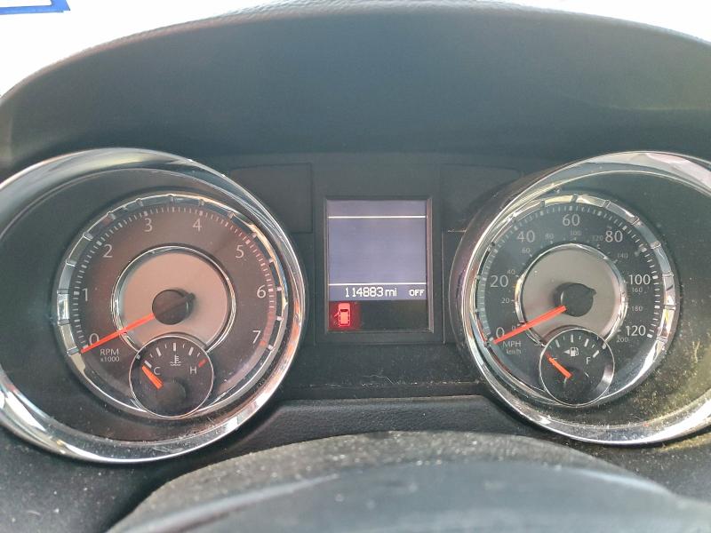 Photo 9 from auction – 2015 CHRYSLER TOWN & COU with VIN 2C4RC1CG0FR753829