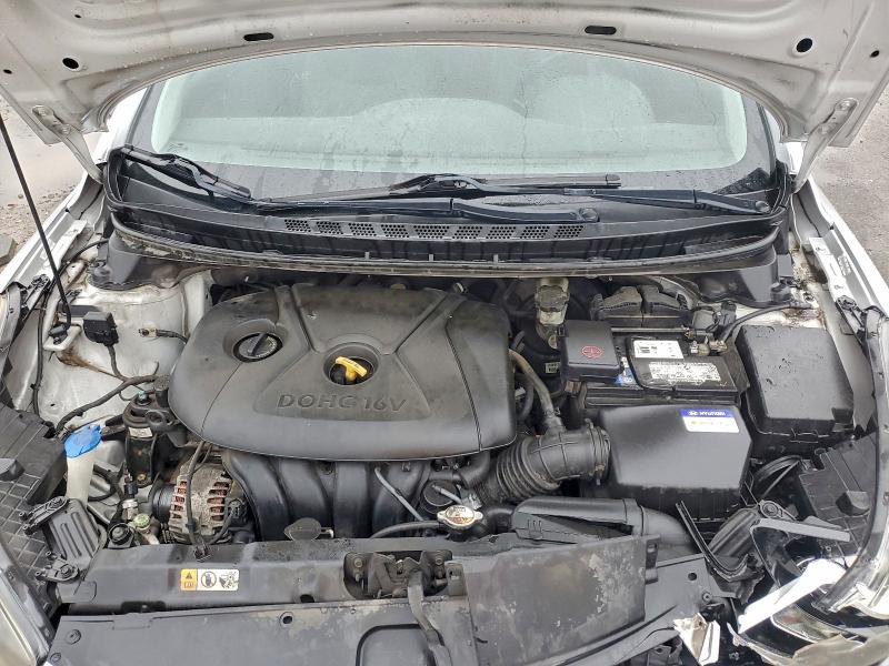 Photo 11 from auction – 2012 HYUNDAI ELANTRA GL with VIN KMHDH4AE9CU258490