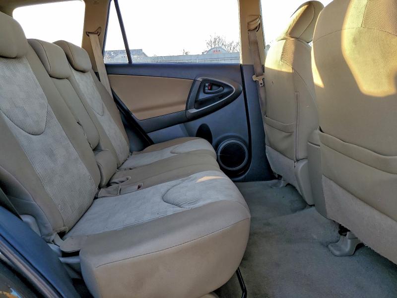 Photo 10 from auction – 2010 TOYOTA RAV4 with VIN 2T3ZF4DV7AW041158