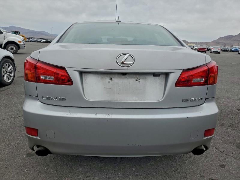 Photo 6 from auction – 2007 LEXUS IS 250 with VIN JTHBK262275033679