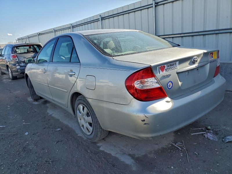Photo 2 from auction – 2002 TOYOTA CAMRY LE with VIN 4T1BE32K62U062357