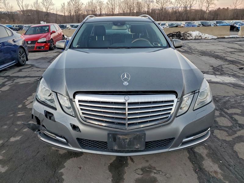 Photo 5 from auction – 2012 MERCEDES-BENZ E 350 4MAT with VIN WDDHH8JB9CA604693