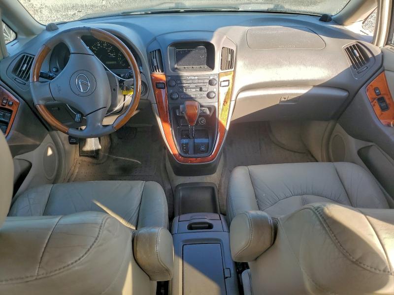 Photo 8 from auction – 2002 LEXUS RX 300 with VIN JTJHF10U620249011