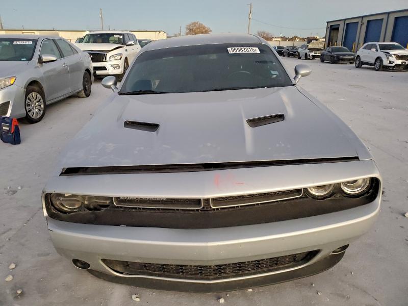 Photo 5 from auction – 2021 DODGE CHALLENGER with VIN 2C3CDZAG6MH534451