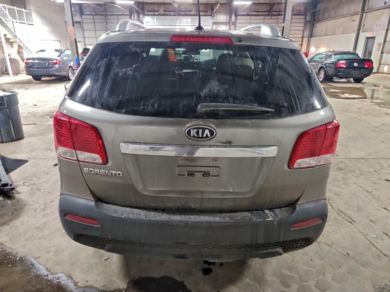 Photo 6 from auction – 2011 KIA SORENTO BA with VIN 5XYKTDA24BG176487