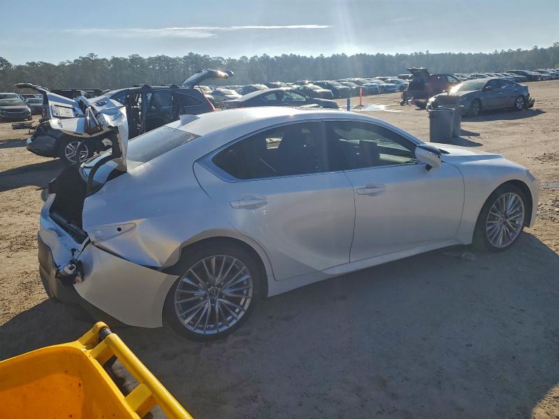 Photo 3 from auction – 2022 LEXUS IS 300 with VIN JTHDA1D21N5118857
