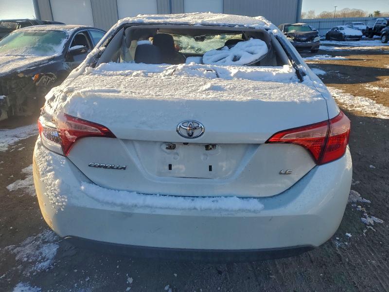 Photo 6 from auction – 2018 TOYOTA COROLLA with VIN 5YFBURHE6JP770793