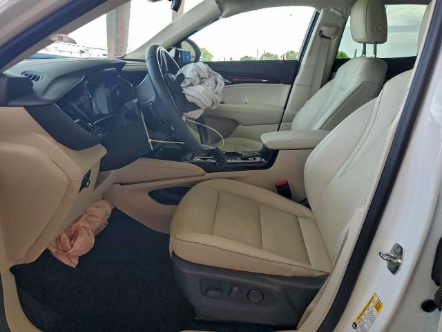 Photo 7 from auction – 2022 BUICK ENVISION E with VIN LRBFZNR41ND053260