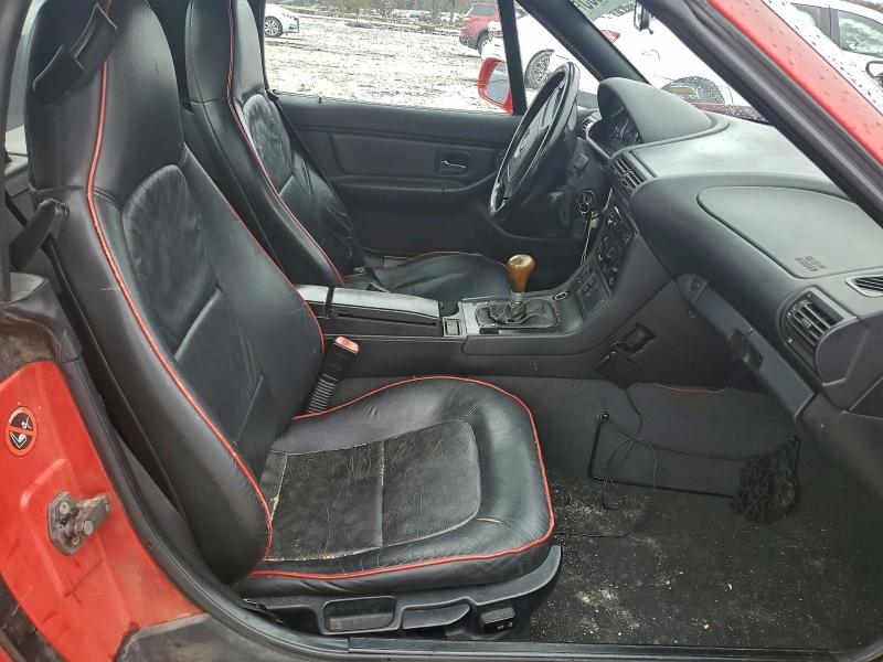 Photo 10 from auction – 1998 BMW Z3 2.8 with VIN 4USCJ3327WLC11743