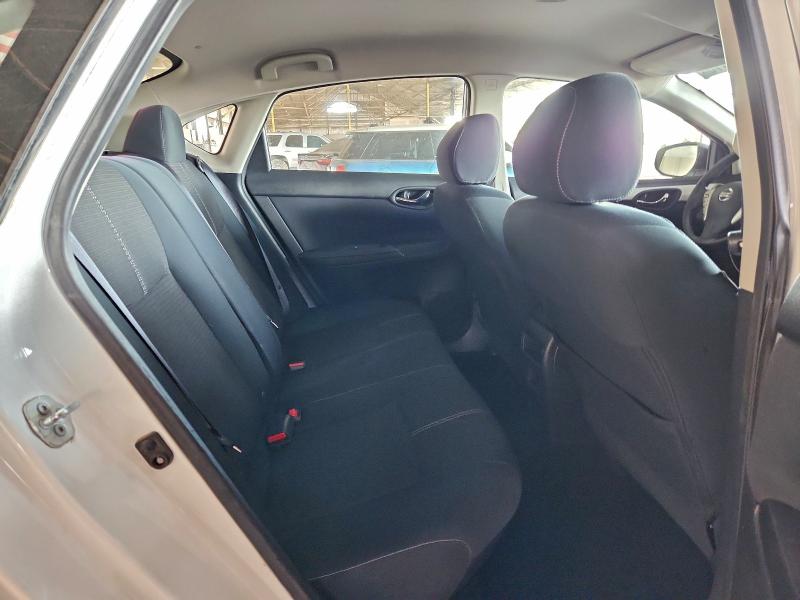 Photo 10 from auction – 2017 NISSAN SENTRA S with VIN 3N1AB7AP1HY246403