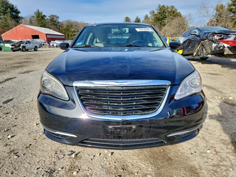 Photo 5 from auction – 2012 CHRYSLER 200 LX with VIN 1C3CCBAB7CN137769