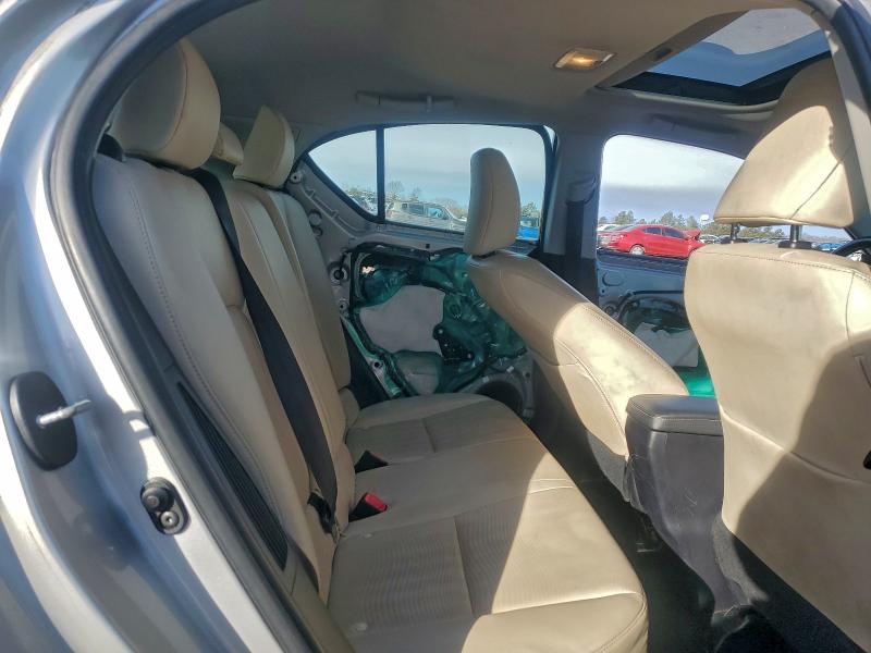 Photo 10 from auction – 2011 LEXUS CT 200 with VIN JTHKD5BH5B2010400