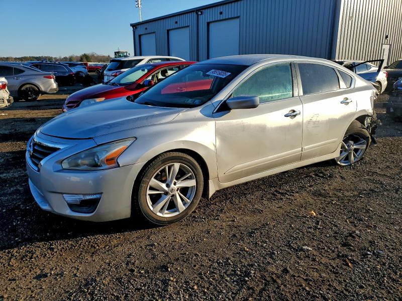 NISSAN ALTIMA 2015 with VIN 1N4AL3AP0FC215772 - Photo from auction