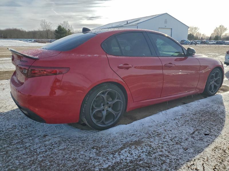 Photo 3 from auction – 2018 ALFA ROMEO GIULIA TI with VIN ZARFAECN8J7597411