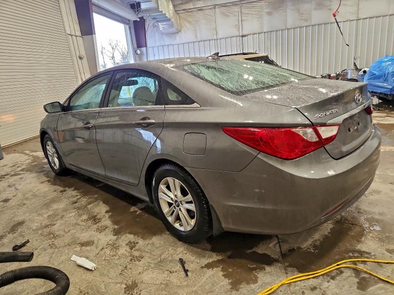 Photo 2 from auction – 2013 HYUNDAI SONATA GLS with VIN 5NPEB4AC5DH656736