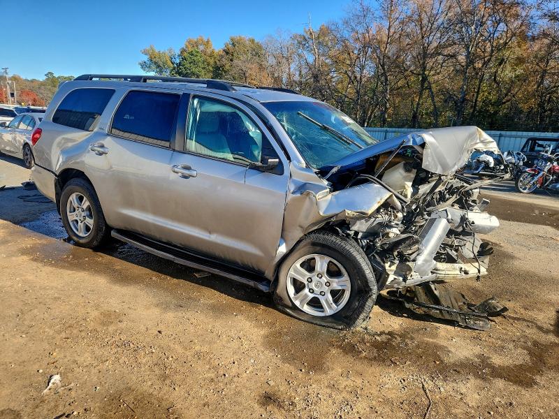 Photo 4 from auction – 2015 TOYOTA SEQUOIA SR with VIN 5TDBY5G12FS122085