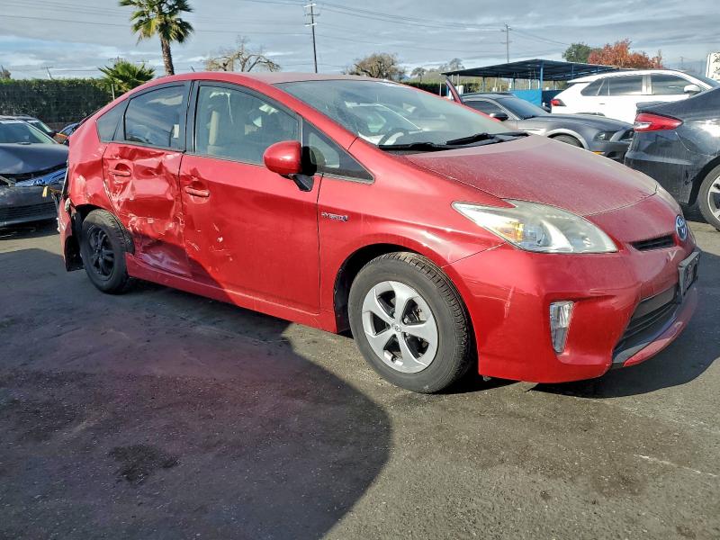 Photo 4 from auction – 2014 TOYOTA PRIUS with VIN JTDKN3DUXE0391674