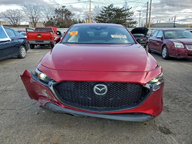 Photo 5 from auction – 2020 MAZDA 3 with VIN JM1BPBLM8L1158096