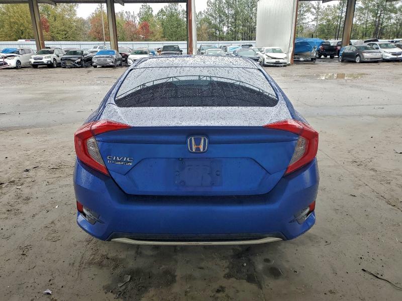 Photo 6 from auction – 2019 HONDA CIVIC LX with VIN 19XFC2F60KE018467
