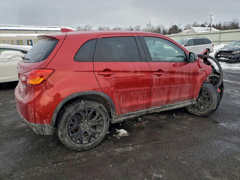 Фото 3 с аукциона – 2017 MITSUBISHI OUTLANDER с VIN JA4AR3AU2HZ044659