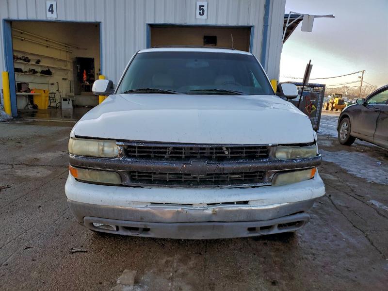Photo 5 from auction – 2002 CHEVROLET SUBURBAN K with VIN 3GNFK16ZX2G192680