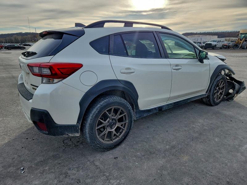 Photo 3 from auction – 2021 SUBARU CROSSTREK with VIN JF2GTHSC2MH374307