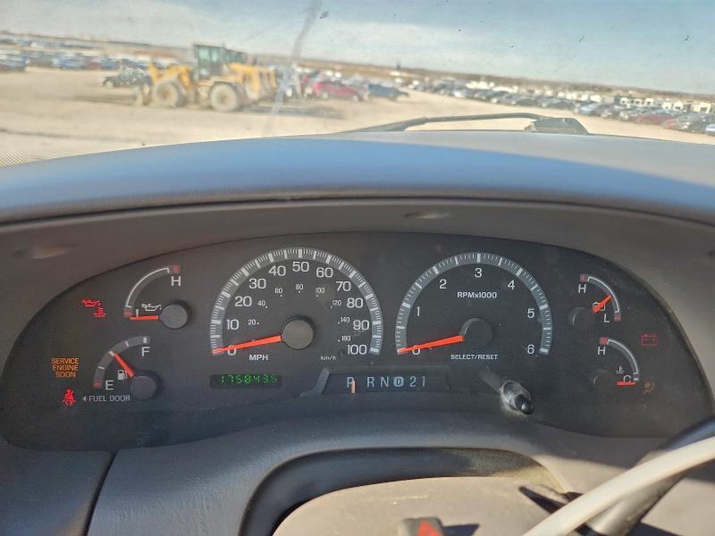 Photo 9 from auction – 2002 FORD F150 with VIN 1FTRX08LX2KC40195