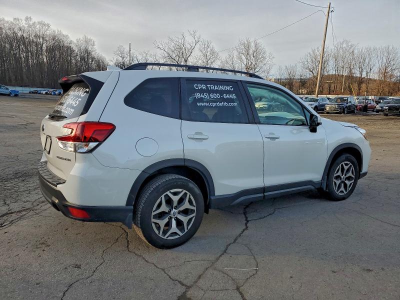 Photo 3 from auction – 2021 SUBARU FORESTER P with VIN JF2SKAFC3MH409693