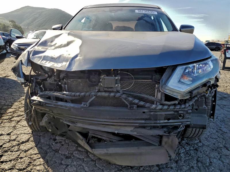 Photo 5 from auction – 2020 NISSAN ROGUE S with VIN 5N1AT2MT9LC797679