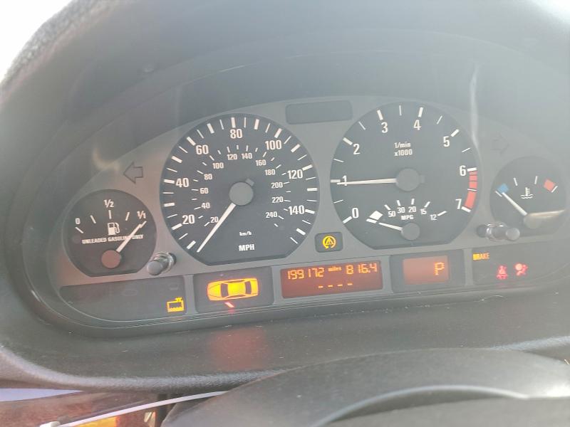 Photo 9 from auction – 2001 BMW 325 I with VIN WBAAV33431EE77192