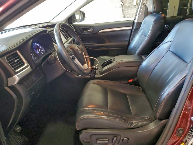 Фото 7 с аукциона – 2016 TOYOTA HIGHLANDER с VIN 5TDJKRFH1GS334013