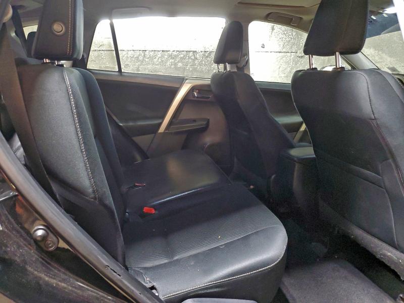 Photo 11 from auction – 2015 TOYOTA RAV4 XLE with VIN 2T3RFREV0FW387507