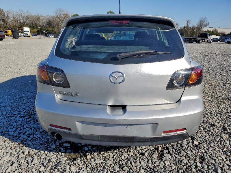 Photo 6 from auction – 2004 MAZDA 3 HATCHBAC with VIN JM1BK143X41139873