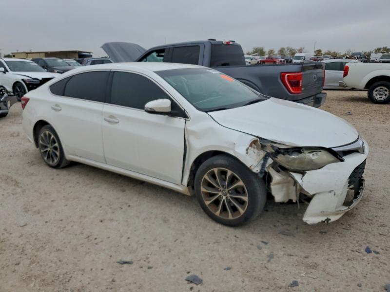 Photo 4 from auction – 2016 TOYOTA AVALON XLE with VIN 4T1BK1EB8GU242374